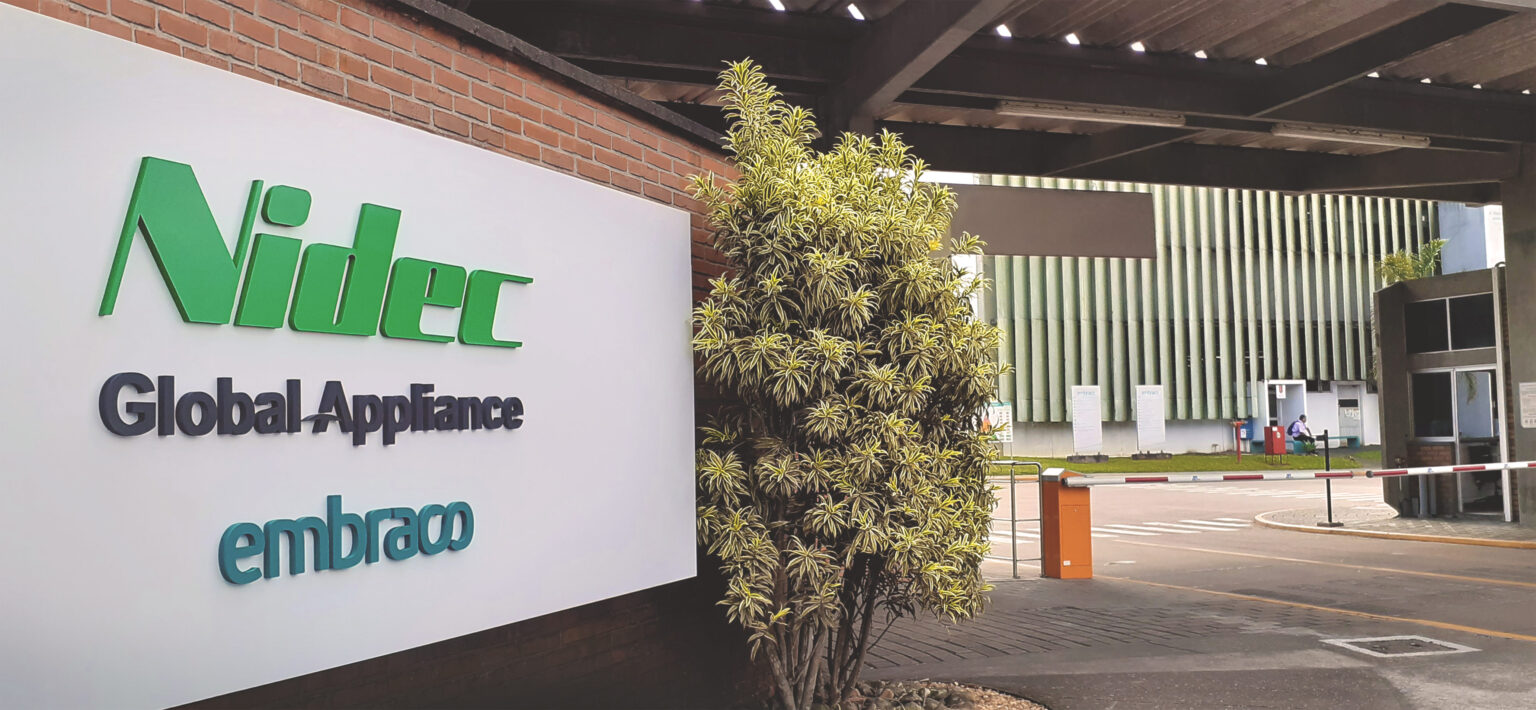 Empresa abre 200 vagas de emprego em Joinville Economia SC