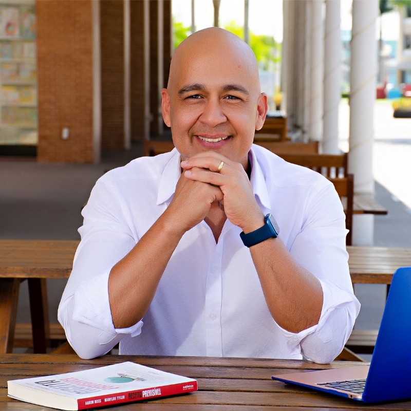 Picture of Lito Aguiar