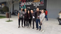 Parte da equipe da GSM na entrada do evento. Foto: divulgação.